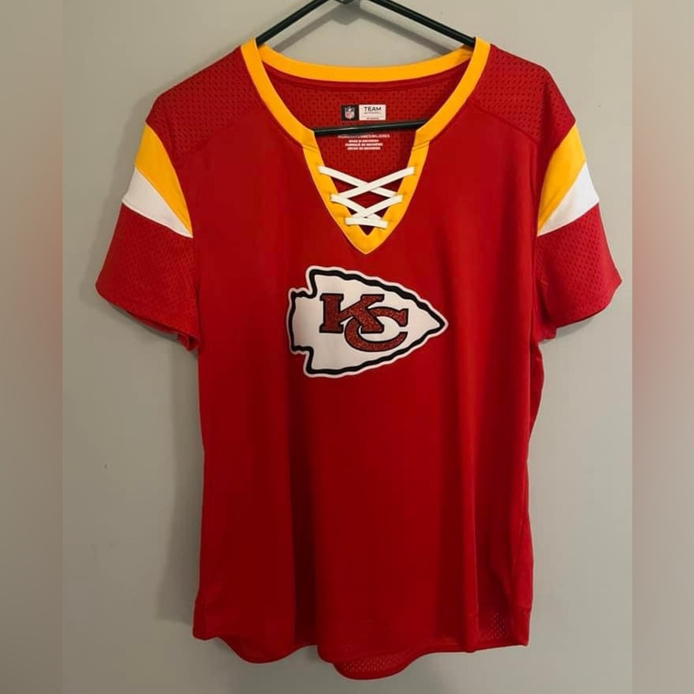 Chiefs shirt